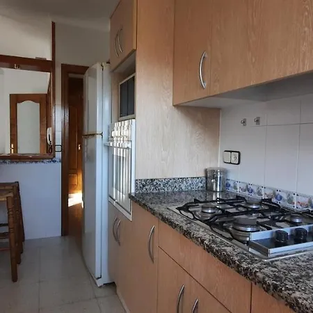 A Llanca Apartment *